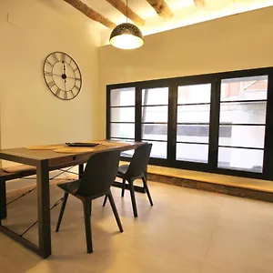 Apartment Fabrika Loft Serrallo 