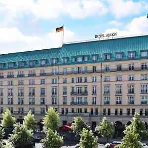 https://adlon-kempinski.find-berlin-hotels.com