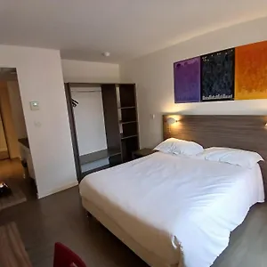 https://hevea-appart-hotel.hotels-rhonealpes.com