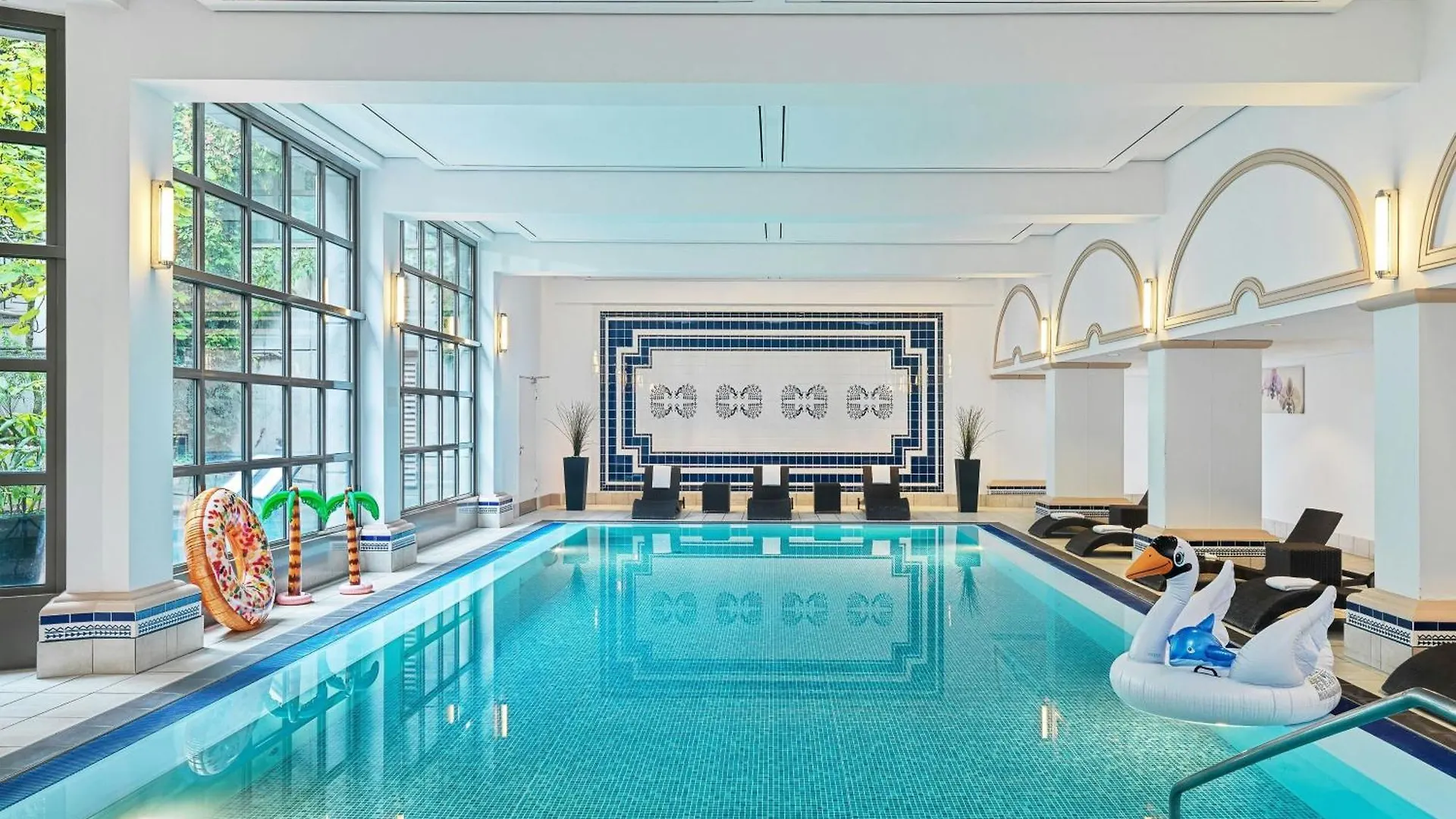 Hamburg Marriott Hotel 5*,
